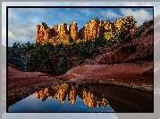 Stany Zjednoczone, Arizona, Sedona, Czerwone Skały, Drzewa, Siedem Świętych Basenów, Seven Sacred Pools, Woda, Odbicie